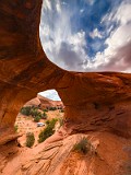 USA honeymoon arch (inside).JPG